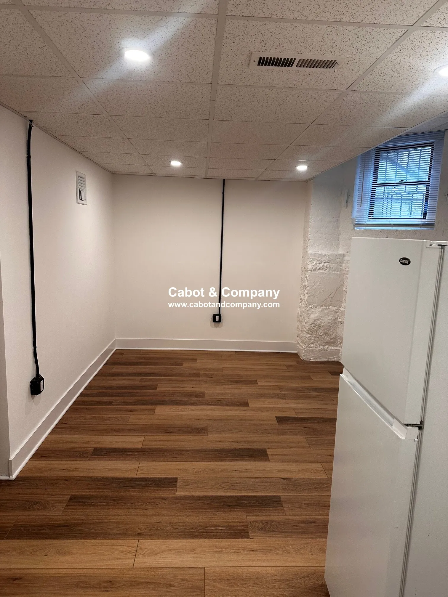 Studio bed, 1 bath apartment for rent at 354 Marlborough St Unit Bf, Back Bay — photo 3 of 4