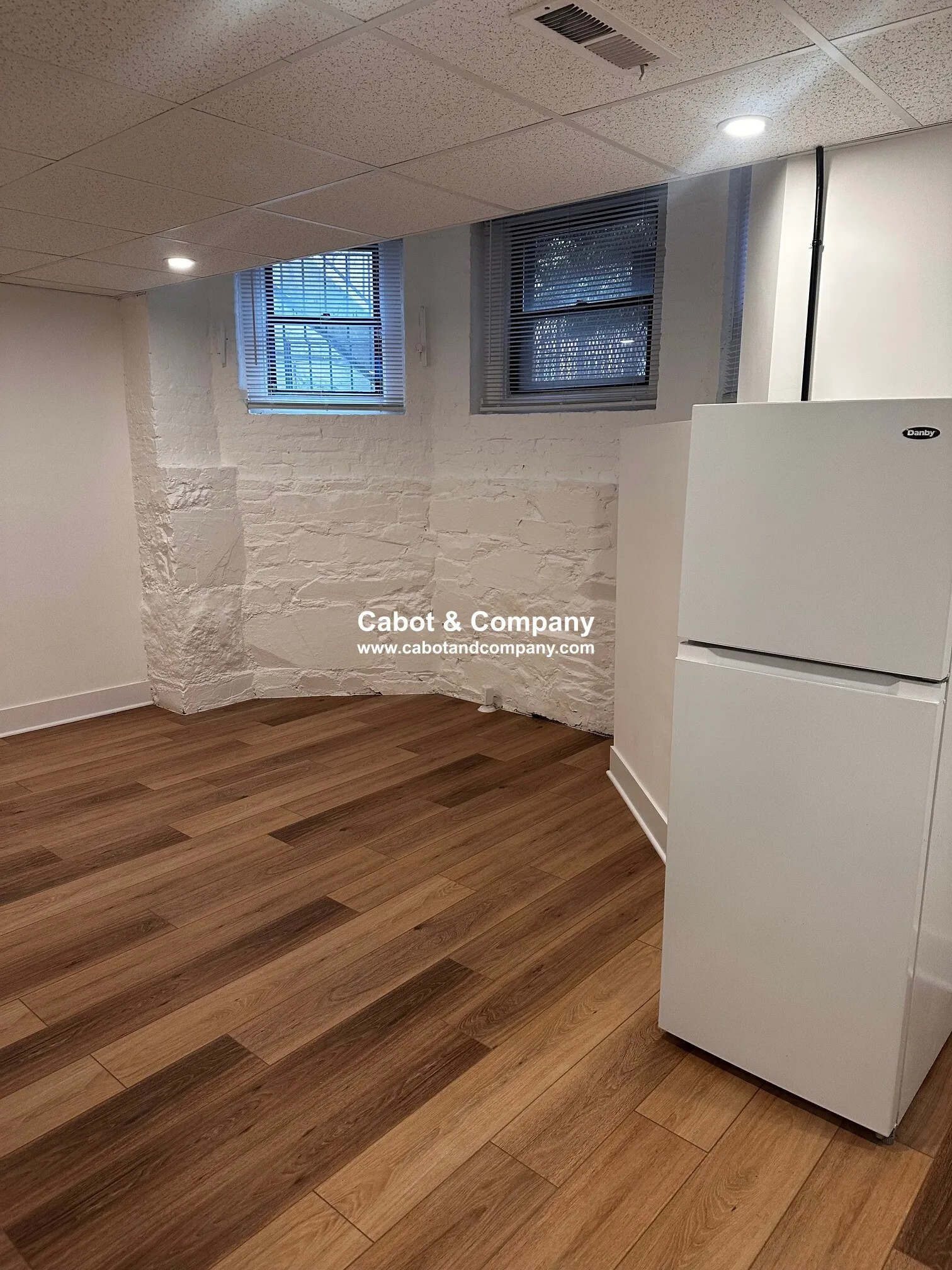Studio bed, 1 bath apartment for rent at 354 Marlborough St Unit Bf, Back Bay — photo 2 of 4