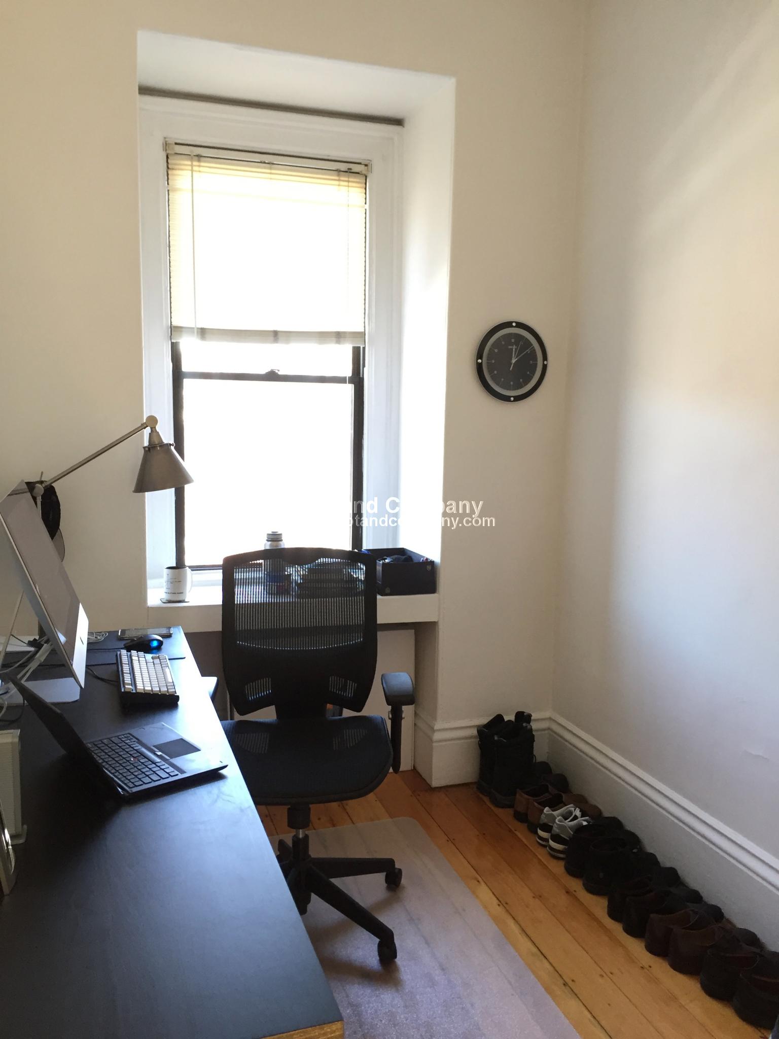 2 bed, 1 bath apartment for rent at 354 Marlborough St Unit Ph, Back Bay — photo 5 of 8