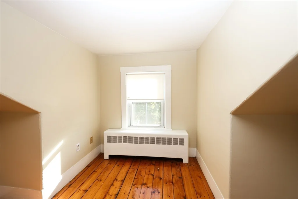3 bed, 1 bath apartment for rent at 354 Pond St Unit 354, Braintree — photo 16 of 28