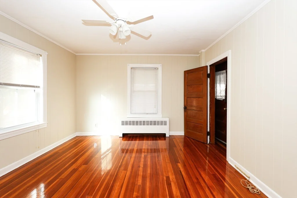 3 bed, 1 bath apartment for rent at 354 Pond St Unit 354, Braintree — photo 9 of 28