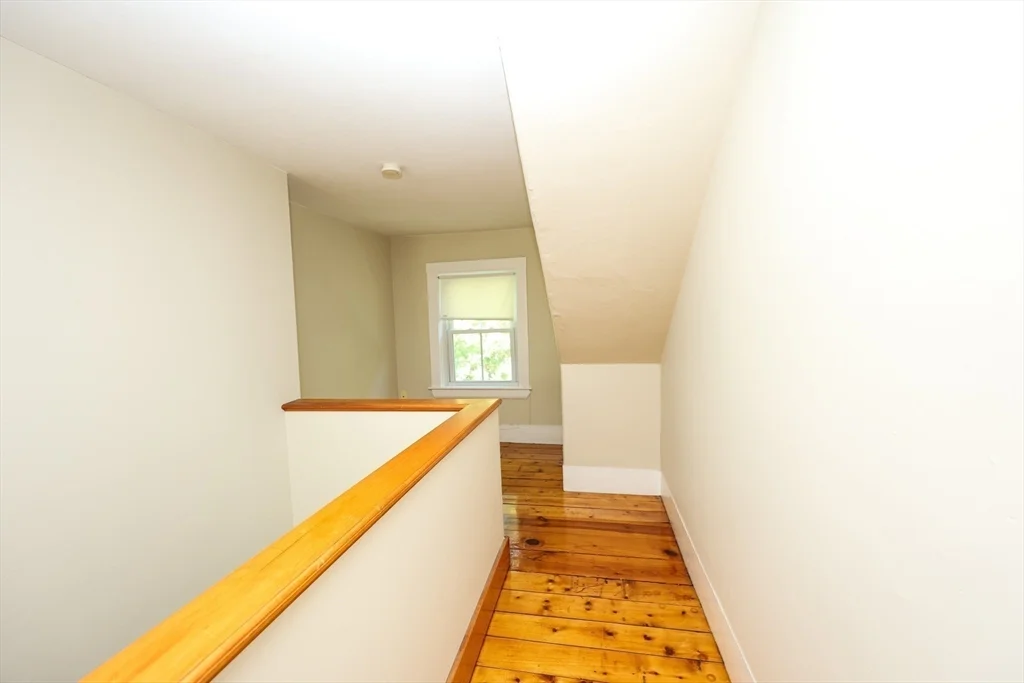 3 bed, 1 bath apartment for rent at 354 Pond St Unit 354, Braintree — photo 17 of 28