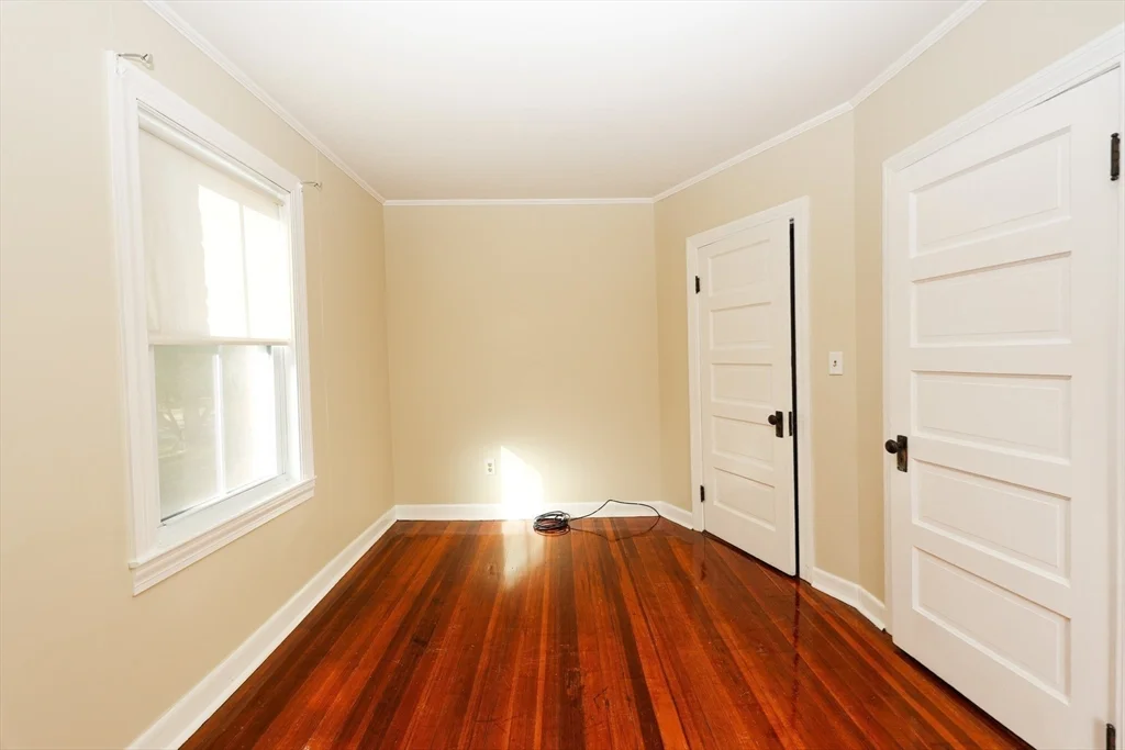 3 bed, 1 bath apartment for rent at 354 Pond St Unit 354, Braintree — photo 11 of 28