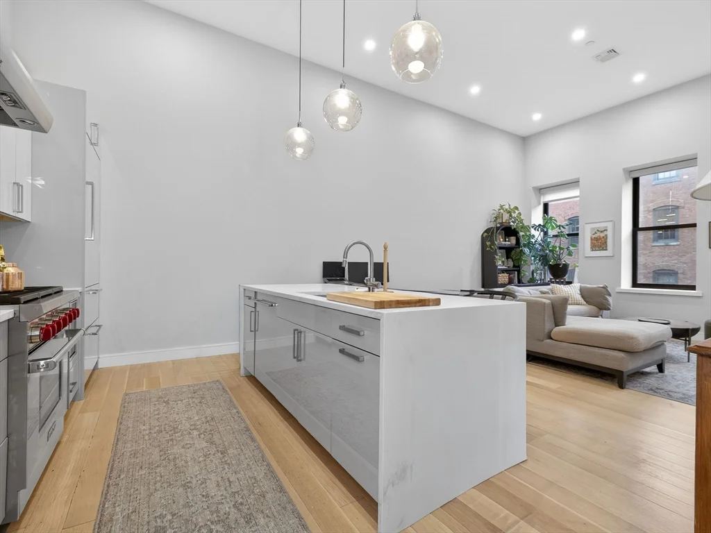 1 bed, 1 bath apartment for rent at 355 Congress St Unit 501, South Boston — photo 6 of 16