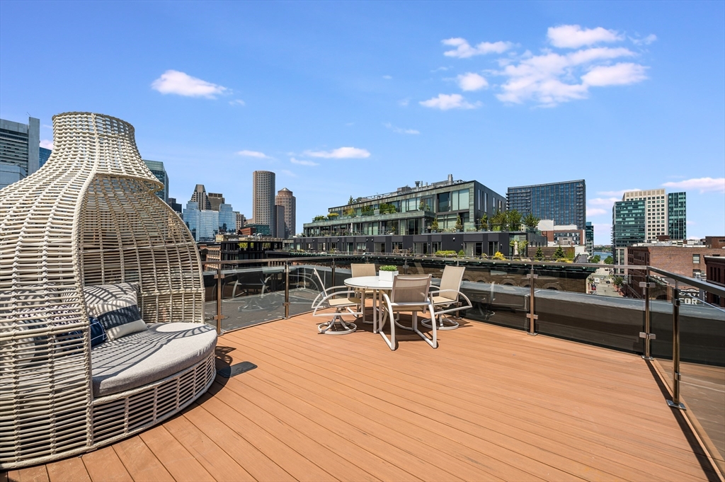 4 bed, 3 bath apartment for rent at 355 Congress Unit PH2, South Boston — photo 23 of 35