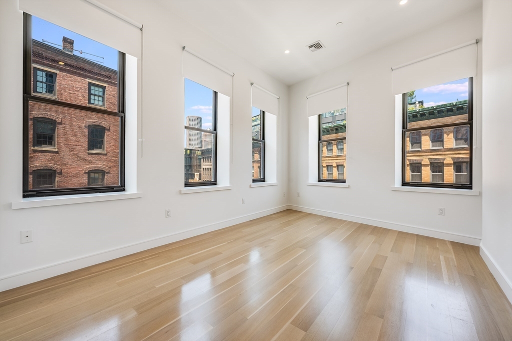 4 bed, 3 bath apartment for rent at 355 Congress Unit PH2, South Boston — photo 32 of 35