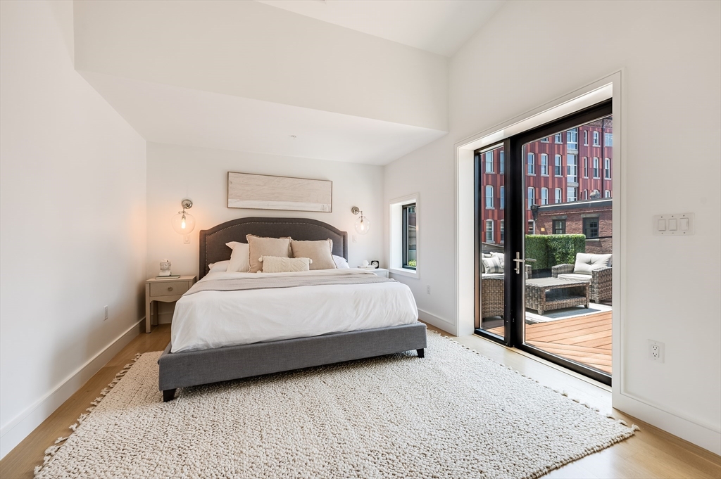 4 bed, 3 bath apartment for rent at 355 Congress Unit PH2, South Boston — photo 19 of 35
