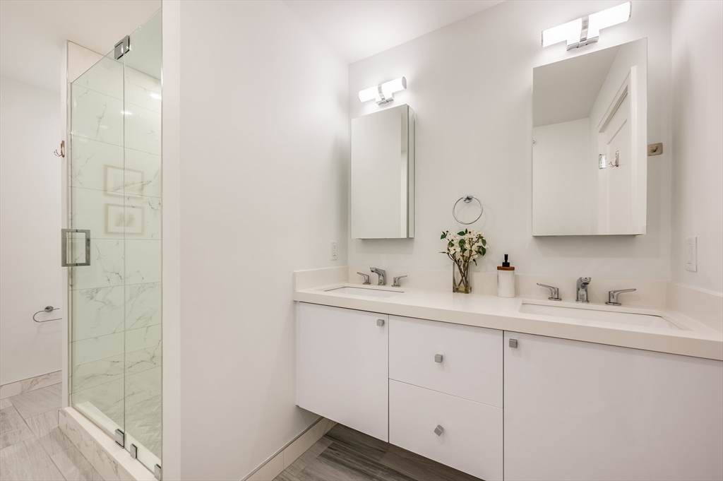 4 bed, 3 bath apartment for rent at 355 Congress Unit PH2, South Boston — photo 21 of 35