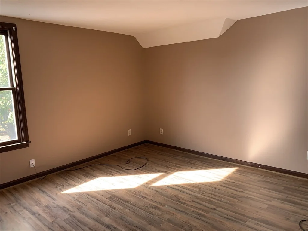 2 bed, 1 bath apartment for rent at 355 Field St Unit  2, Fall River — photo 5 of 10