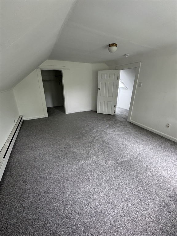 4 bed, 1 bath apartment for rent at 355 Jefferson Ave Unit 2, Salem — photo 13 of 16