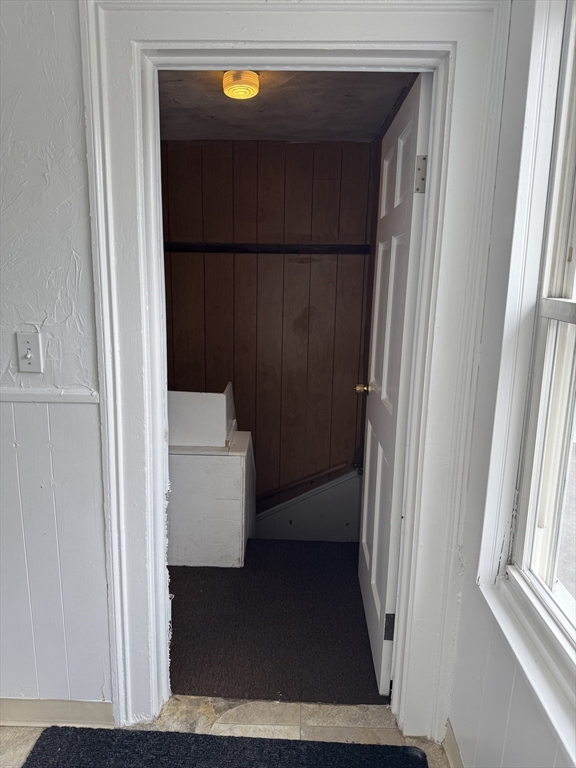 4 bed, 1 bath apartment for rent at 355 Jefferson Ave Unit 2, Salem — photo 14 of 16