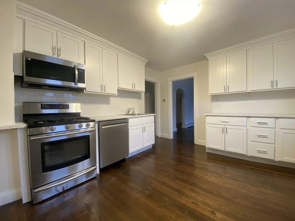 4 bed, 1 bath apartment for rent at 355 Market St Unit 1, Brighton — photo 1 of 13
