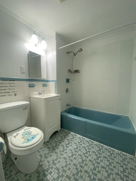 4 bed, 1 bath apartment for rent at 355 Market St Unit 1, Brighton — photo 9 of 13