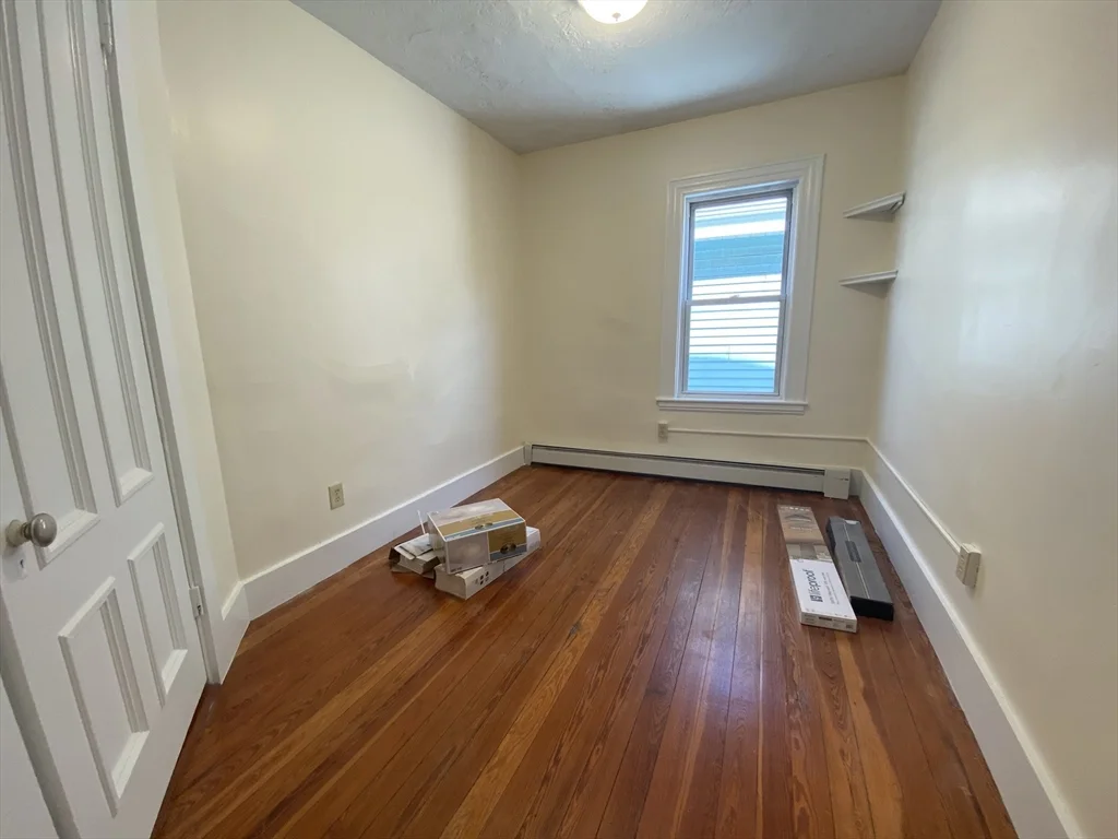 4 bed, 2 bath apartment for rent at 355 Market St Unit 2, Brighton — photo 8 of 9
