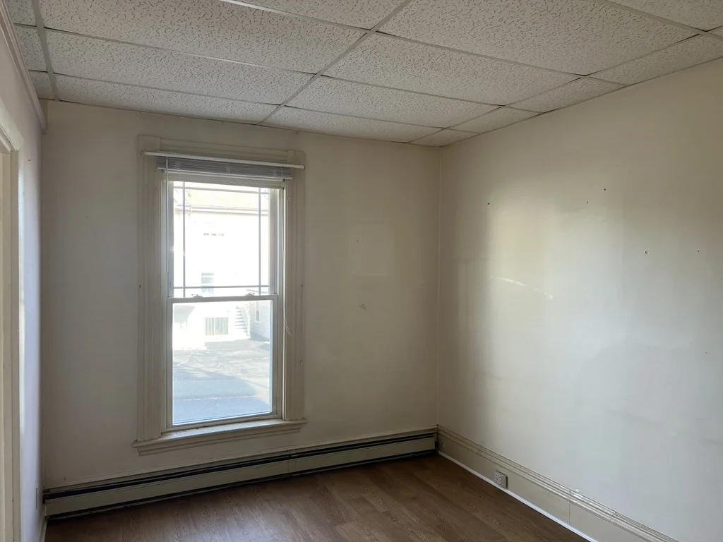 1 bed, 1 bath apartment for rent at 355 Winthrop St Unit 1, Winthrop — photo 6 of 7