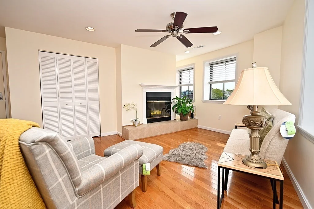 2 bed, 1 bath apartment for rent at 356 - 358 Main St Unit 42, Charlestown
