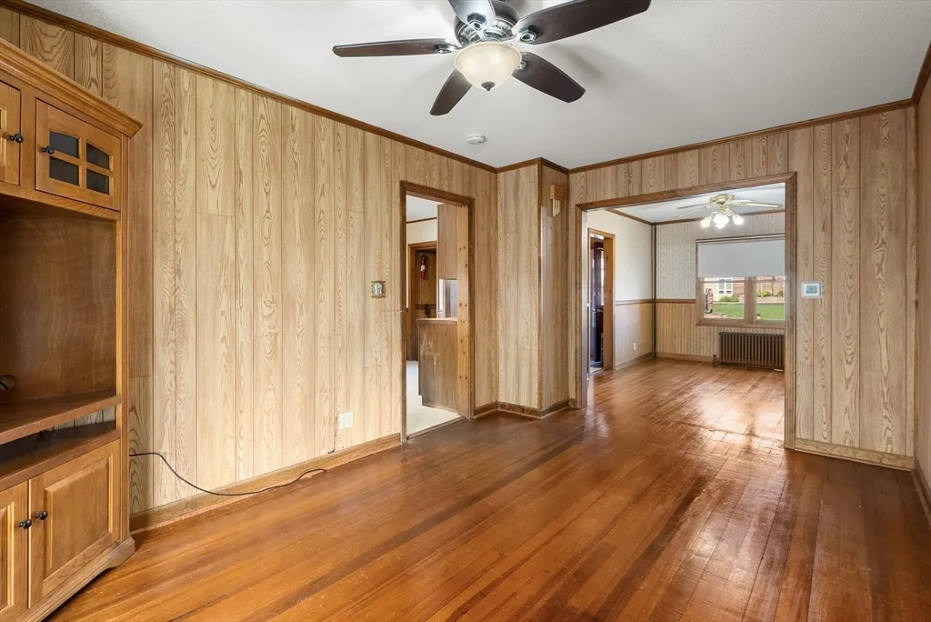 3 bed, 1 bath apartment for rent at 356 East St Unit 356, Ludlow — photo 7 of 12