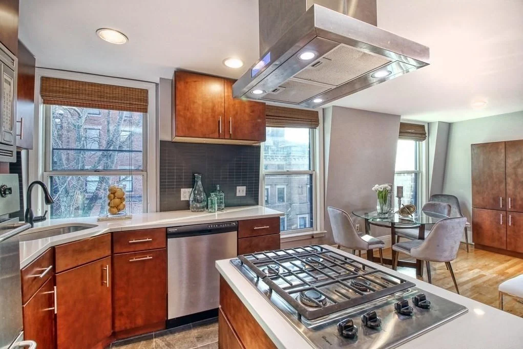 2 bed, 2 bath apartment for rent at 356 Marlborough Unit 4, Back Bay — photo 3 of 23