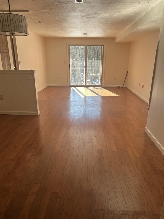 2 bed, 1 bath apartment for rent at 356 Neponset St Unit E, Norwood — photo 4 of 9
