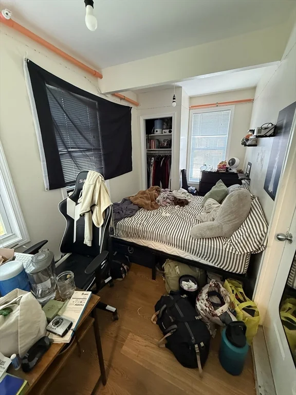 5 bed, 2 bath apartment for rent at 357-359 Cambridge St Unit 2L, East Cambridge — photo 7 of 14