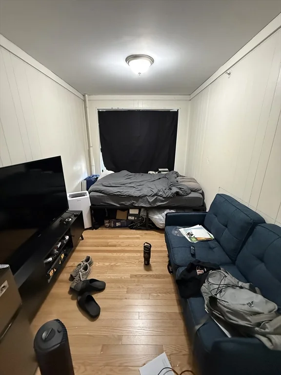 5 bed, 2 bath apartment for rent at 357-359 Cambridge St Unit 2L, East Cambridge — photo 8 of 14