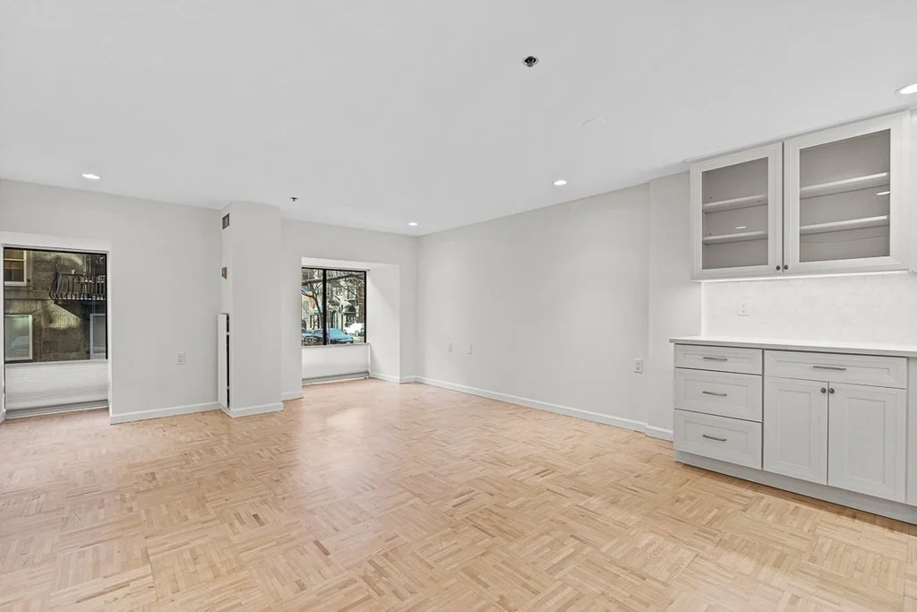 1 bed, 1 bath apartment for rent at 357 Commercial St Unit 003, Waterfront — photo 6 of 24