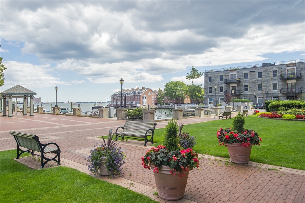 1 bed, 1 bath apartment for rent at 357 Commercial St Unit 009, Waterfront — photo 16 of 24
