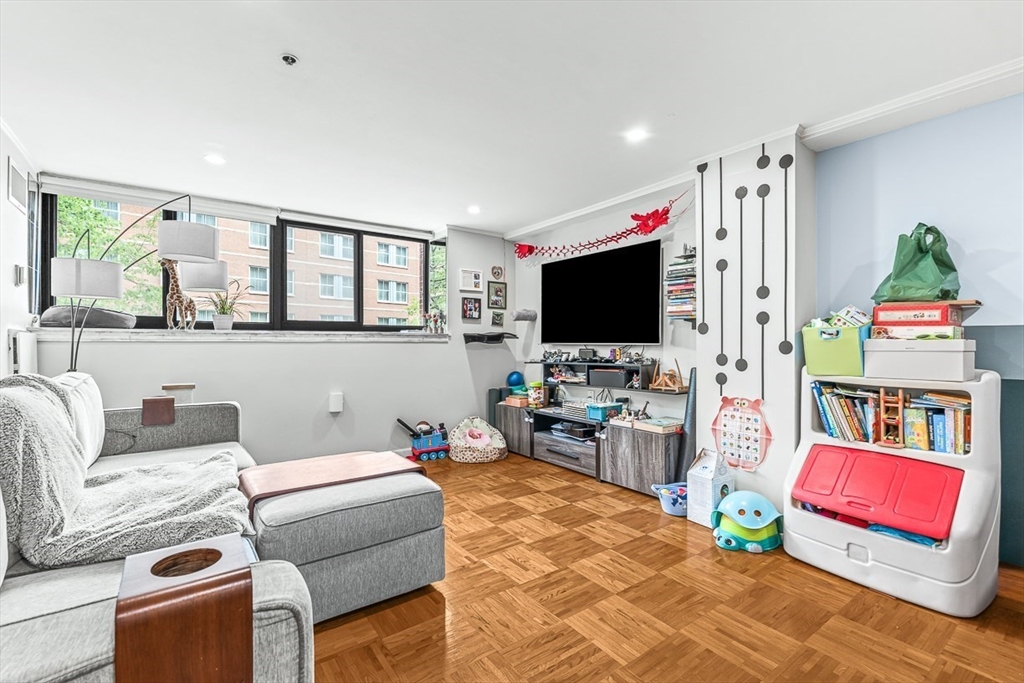 2 bed, 1 bath apartment for rent at 357 Commercial St Unit 103, Boston — photo 3 of 20