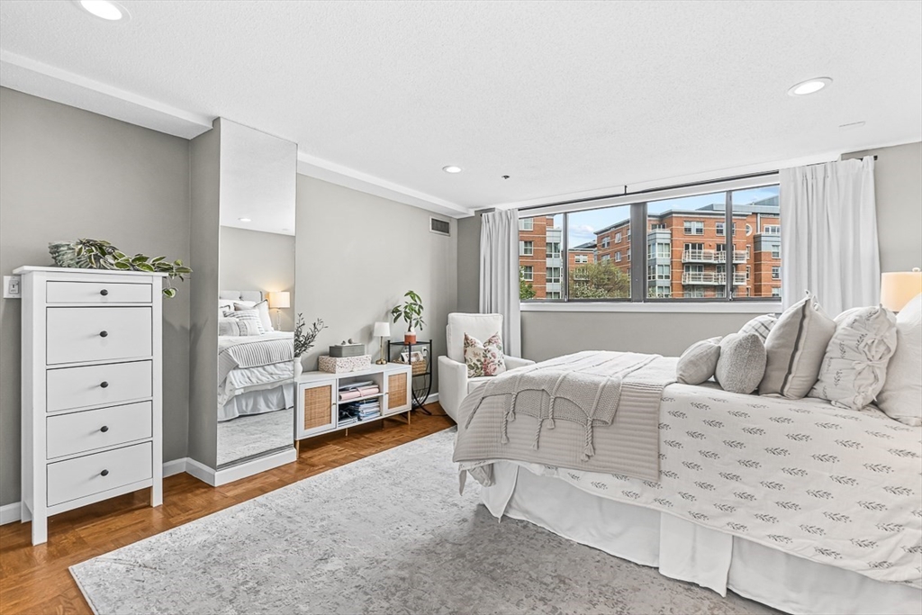2 bed, 2 bath apartment for rent at 357 Commercial St Unit 107, Waterfront — photo 9 of 24