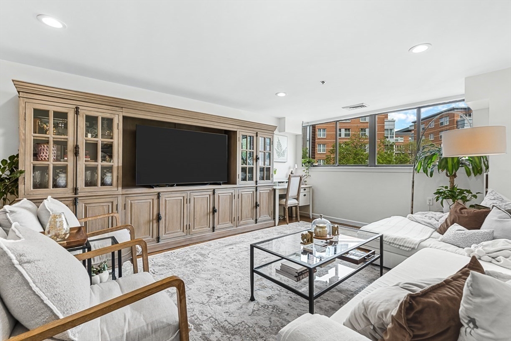2 bed, 2 bath apartment for rent at 357 Commercial St Unit 107, Waterfront — photo 3 of 24