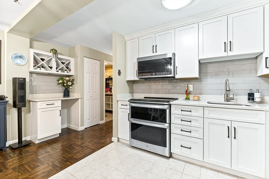 1 bed, 1 bath apartment for rent at 357 Commercial St Unit 121, North End — photo 7 of 22