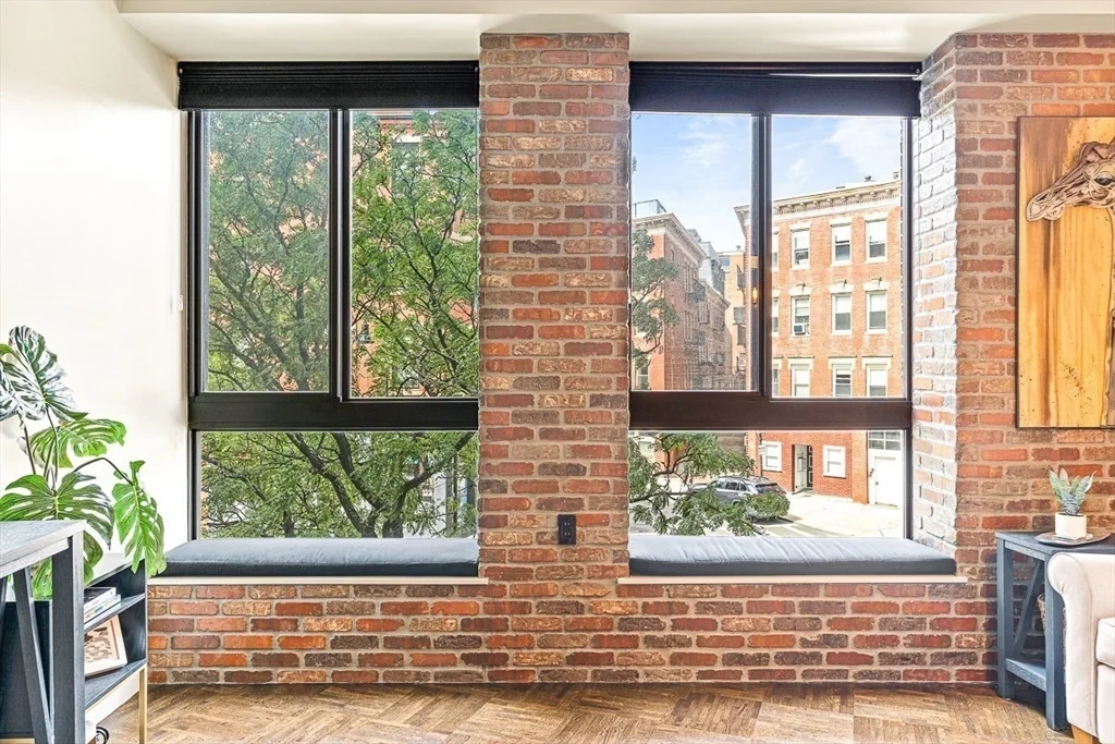 1 bed, 1 bath apartment for rent at 357 Commercial St Unit 121, North End — photo 2 of 22