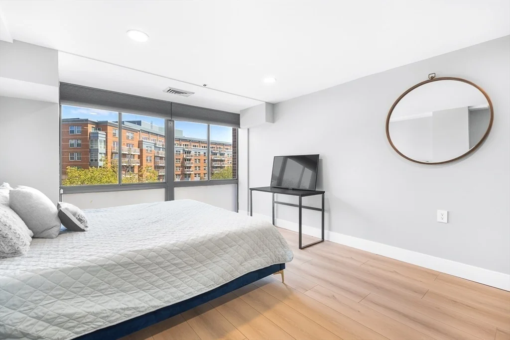 2 bed, 1 bath apartment for rent at 357 Commercial St Unit 206, North End — photo 10 of 23