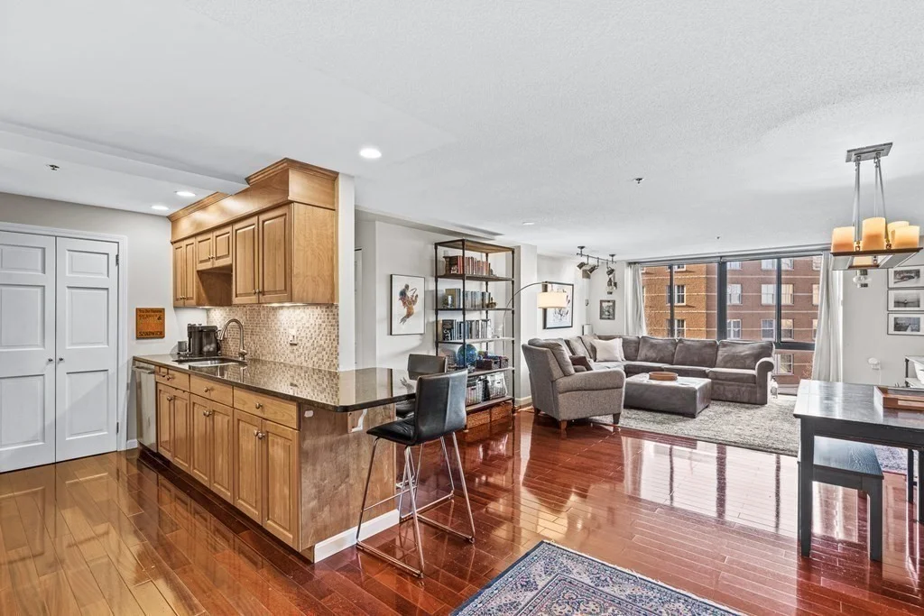 2 bed, 2 bath apartment for rent at 357 Commercial St Unit 305, North End