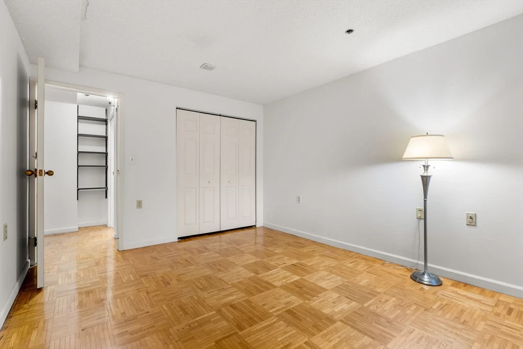 2 bed, 1 bath apartment for rent at 357 Commercial St Unit 412, North End — photo 19 of 33