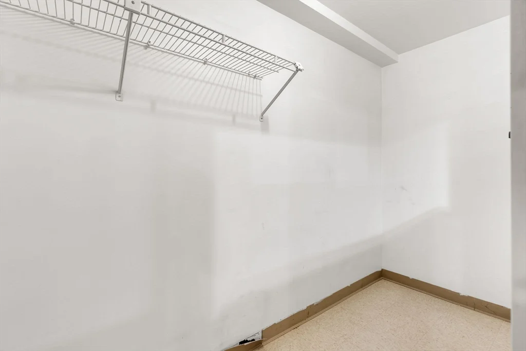 2 bed, 1 bath apartment for rent at 357 Commercial St Unit 412, North End — photo 22 of 33