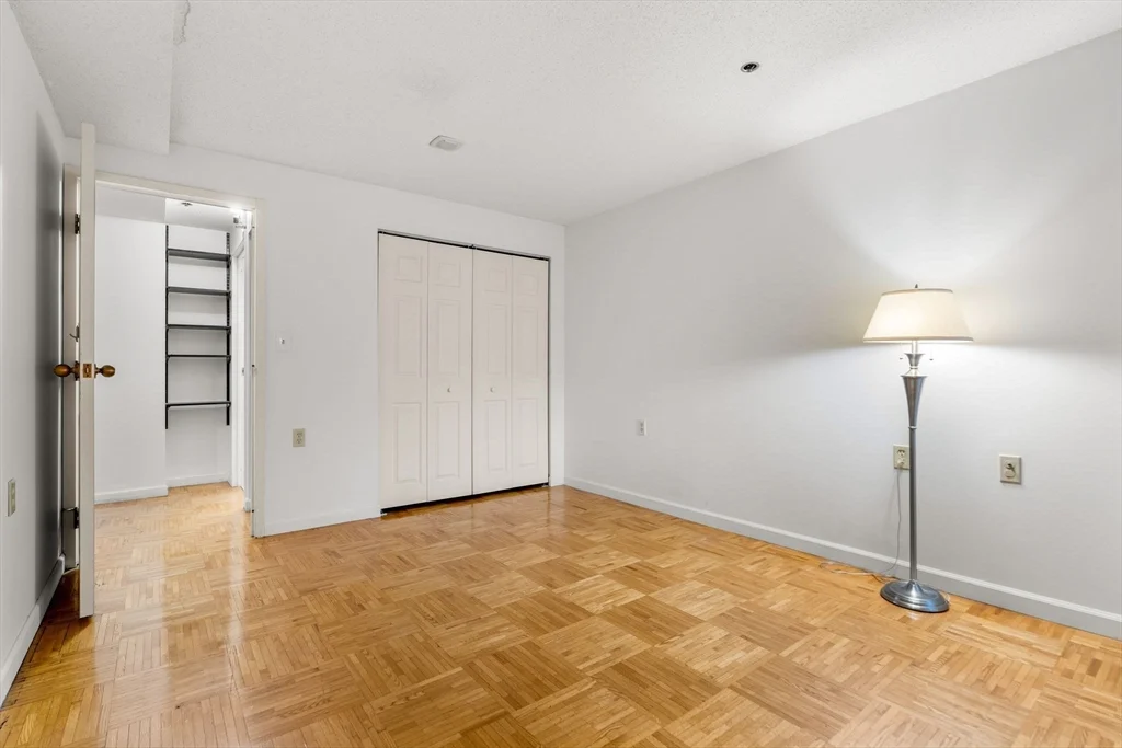 2 bed, 1 bath apartment for rent at 357 Commercial St Unit 412, North End — photo 19 of 33