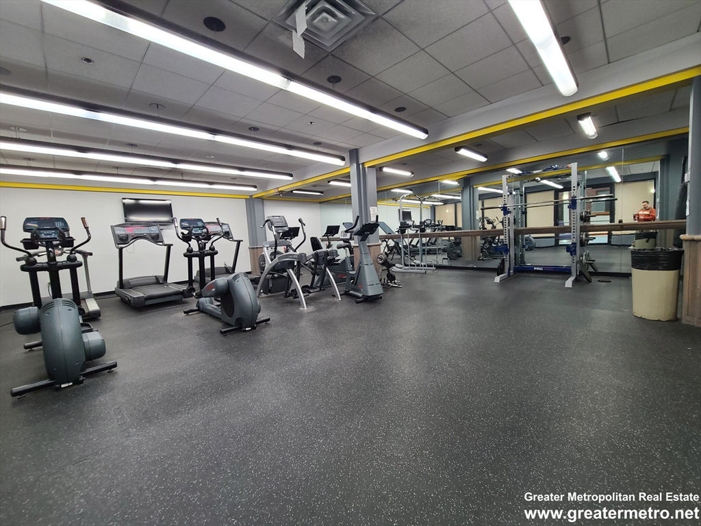 2 bed, 1.5 bath apartment for rent at 357 Commercial St Unit 507, North End — photo 22 of 22