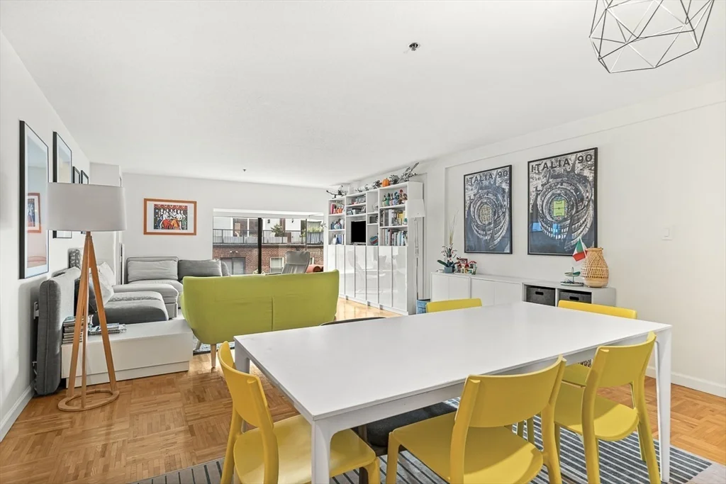 2 bed, 1 bath apartment for rent at 357 Commercial St Unit 514, Waterfront — photo 6 of 25