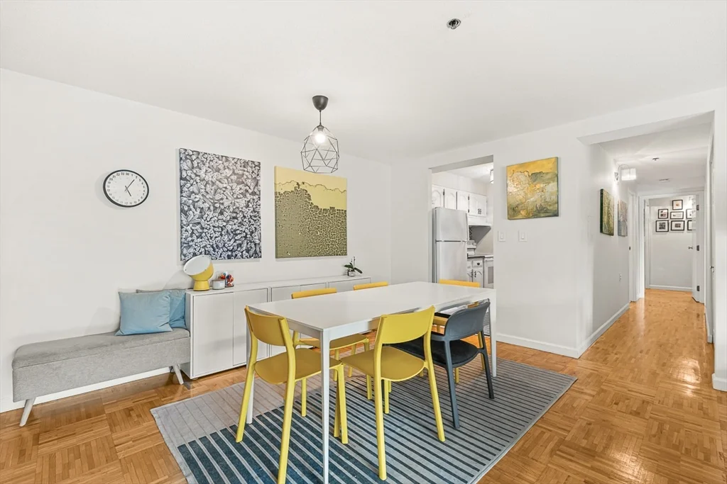 2 bed, 1 bath apartment for rent at 357 Commercial St Unit 514, Waterfront — photo 4 of 25
