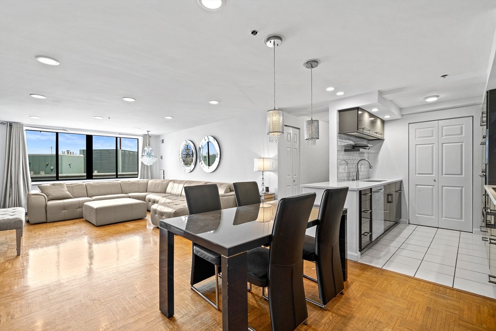 2 bed, 2 bath apartment for rent at 357 Commercial Unit 604, Waterfront — photo 4 of 20