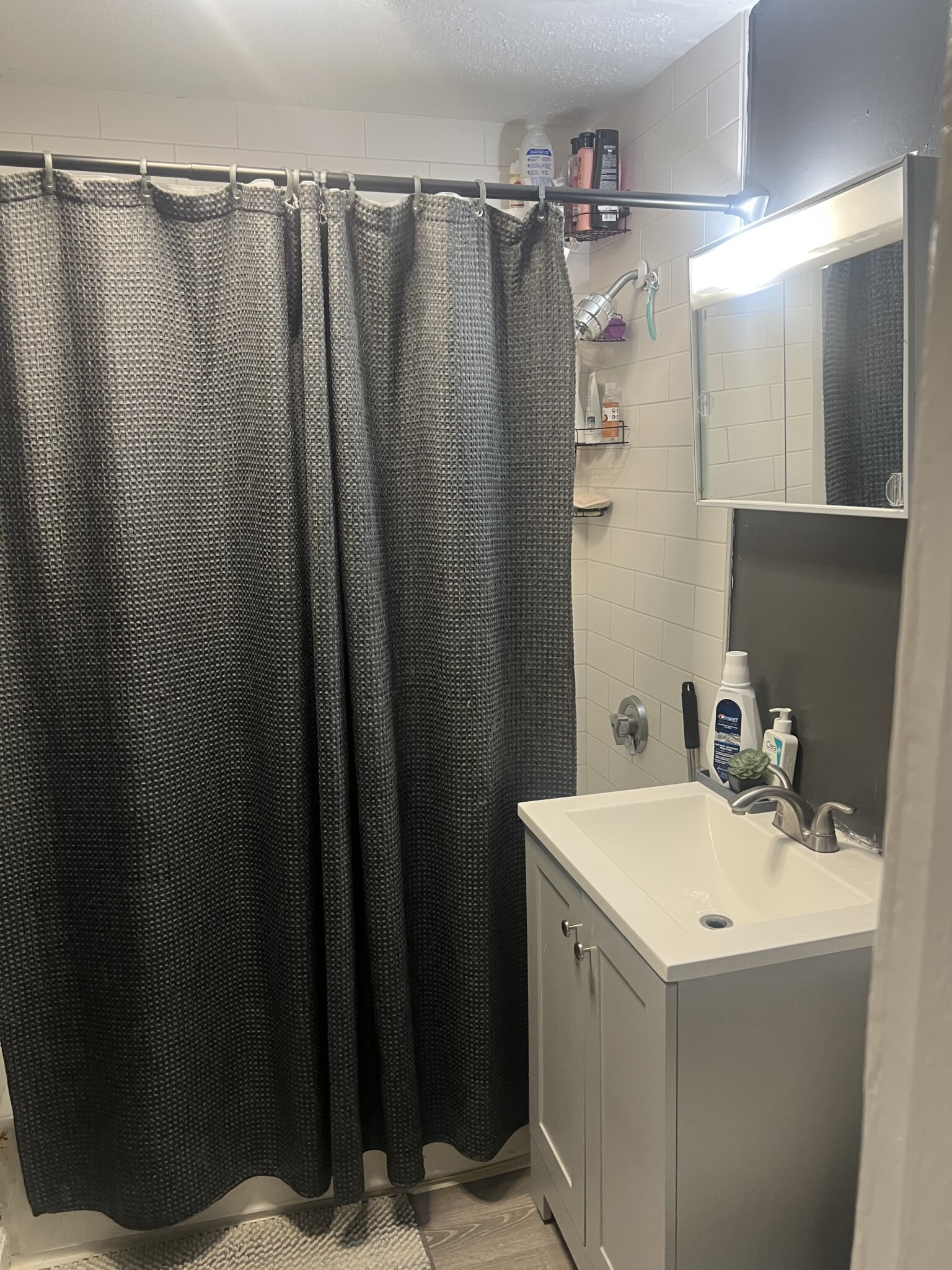 2 bed, 1 bath apartment for rent at 357 Faneuil St Unit 10, Brighton — photo 3 of 3