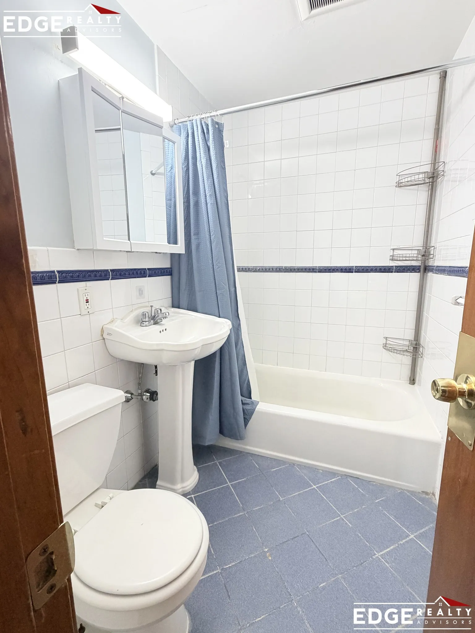 2 bed, 1 bath apartment for rent at 357 Faneuil St Unit 11, Brighton — photo 2 of 6