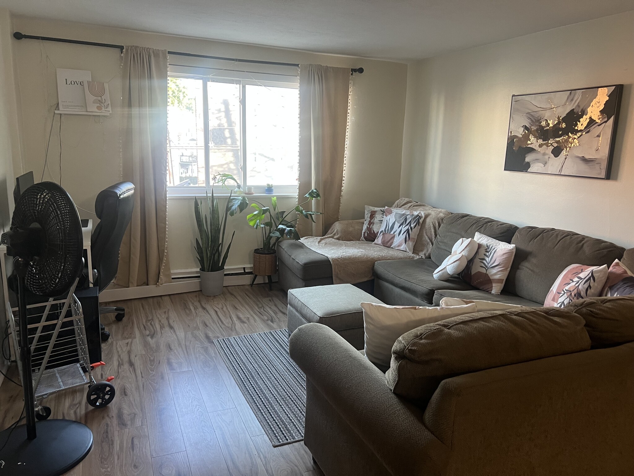 2 bed, 1 bath apartment for rent at 357 Faneuil St Unit 9, Brighton