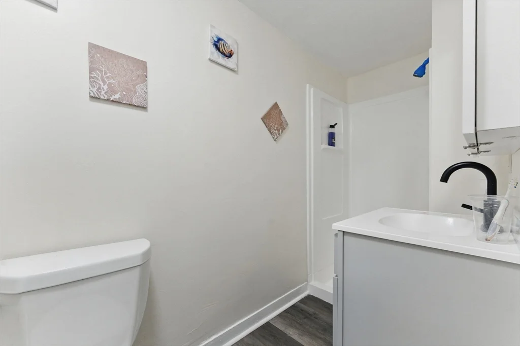 1 bed, 1 bath apartment for rent at 357 Granite St Unit 1L, Quincy — photo 5 of 8