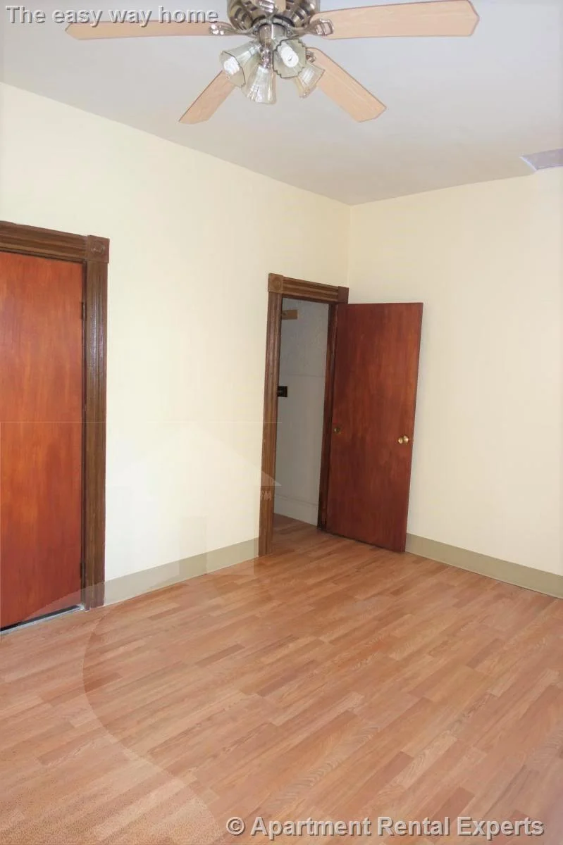 4 bed, 2 bath apartment for rent at 357 Highland Ave Unit 1R, Davis Square — photo 3 of 18