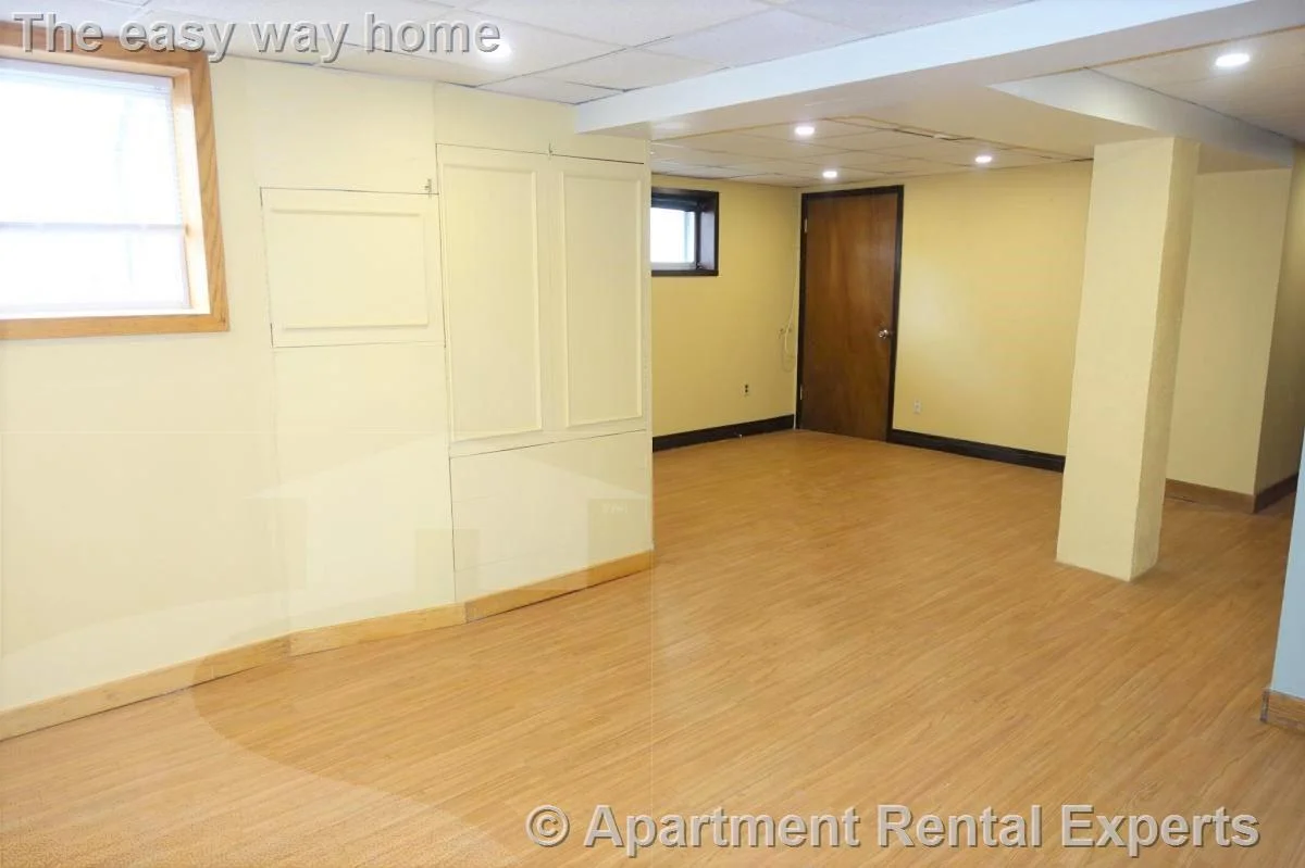 4 bed, 2 bath apartment for rent at 357 Highland Ave Unit 1R, Davis Square — photo 13 of 18