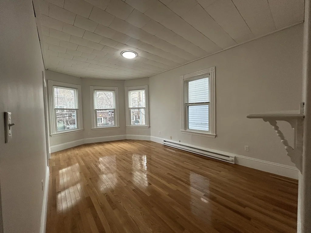 2 bed, 1 bath apartment for rent at 357 Prospect St Unit 2, Wellington-Harrington — photo 5 of 13