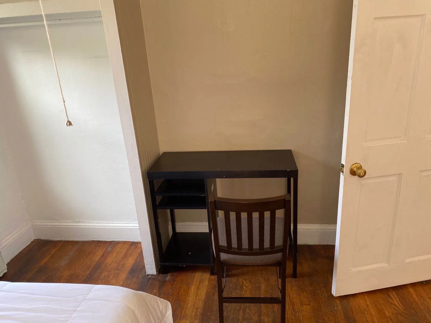 1 bed, 1 bath apartment for rent at 357 Windsor St Unit 1, Wellington-Harrington — photo 8 of 11