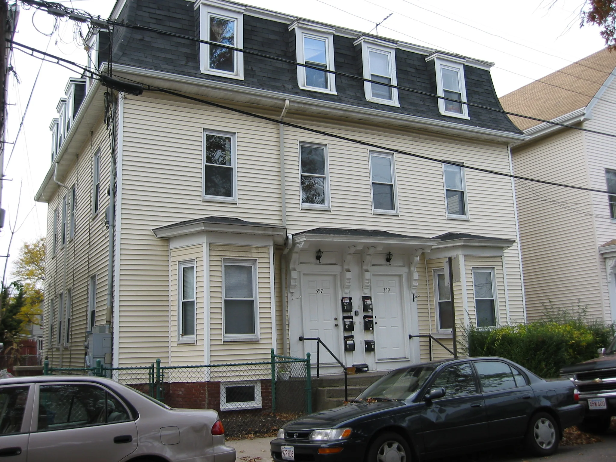 1 bed, 1 bath apartment for rent at 357 Windsor St Unit 1, Wellington-Harrington — photo 10 of 11